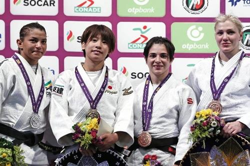 Sarah Menezes (à esquerda) / Foto: G. Sabau / Divulgação / IJF