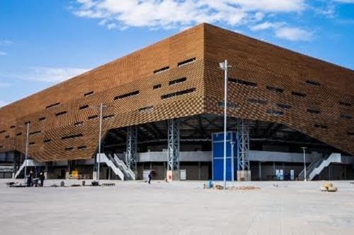 Arena do Futuro está praticamente pronta, mas fede devido à proximidade com Lagoa poluída / Foto: Renato Sette Camara / Prefeitura do Rio