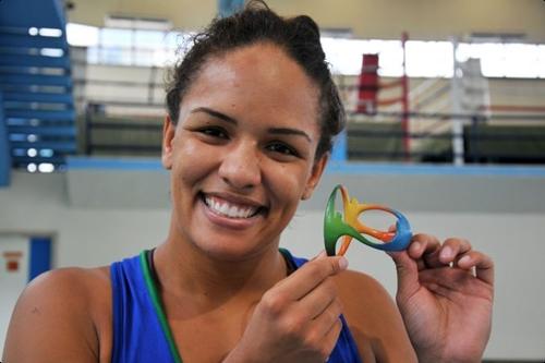 Primeira brasileira a conquistar uma medalha no campeonato mundial, Aline Silva encerrou a temporada com o título da Copa Brasil / Foto: Rio 2016 / Mathilde Molla