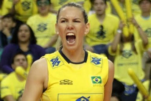 Fabíola já foi campeã do Grand Prix com a seleção brasileira / Foto: Divulgação