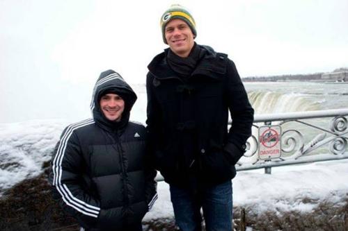 Arthur Zanetti e César Cielo no frio canadense / Foto: Reprodução / Facebook