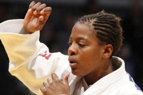 Judoca Sarah Loko foi “interrogada” na fila de embarque / Foto: Divulgação