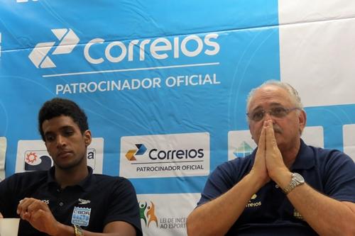 Nicolas Oliveira e seu "chefe", Ricardo de Moura, da CBDA / Foto: Esporte Alternativo