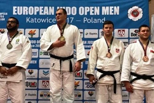 Peso-pesado foi derrotado na final pelo polonês Maciej Sarnacki / Foto: Divulgação/CBJ
