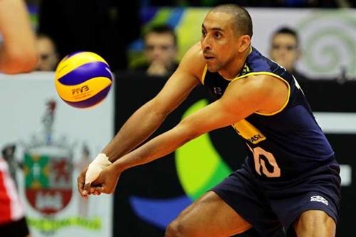 Líbero Serginho pode ser maior jogador de vôlei brasileiro das Olimpíadas / Foto: Divulgação / CBV