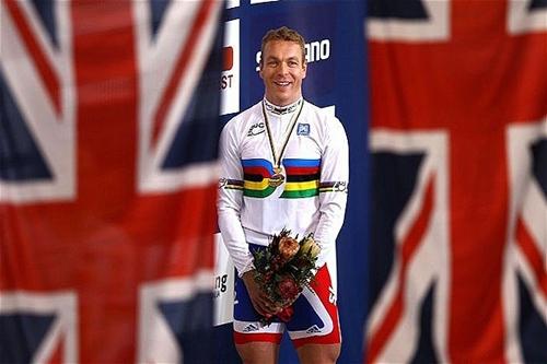Favorito para o ouro em Londres, Chris Hoy, do ciclismo, deverá se contentar "apenas" com a medalha dourada / Foto: Getty Images