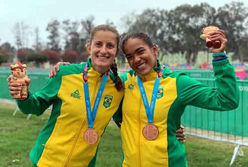 Isabela Abreu e Priscila Oliveira conquistaram a primeira medalha da modalidade no torneio / Foto: Divulgação/CBPM