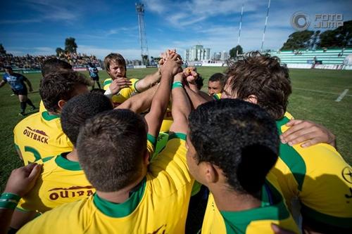 Equipe brasileira está unida para enfrentar o Uruguai / Foto: Divulgação / Fotojump Equipe brasileira está unida para enfrentar o Uruguai / Foto: Divulgação / Fotojump