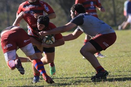 SPAC vence duelo direto contra Desterro, enquanto Dragons triunfa sobre Niterói / Foto: Divulgação / CBRu SPAC vence duelo direto contra Desterro, enquanto Dragons triunfa sobre Niterói / Foto: Divulgação / CBRu