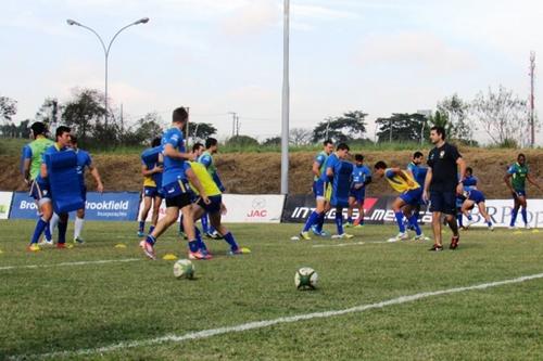 Os 20 atletas selecionados pelo técnico Andrés Romagnoli ficarão em São José dos Campos (SP) / Foto: Divulgação / CBRu Os 20 atletas selecionados pelo técnico Andrés Romagnoli ficarão em São José dos Campos (SP) / Foto: Divulgação / CBRu
