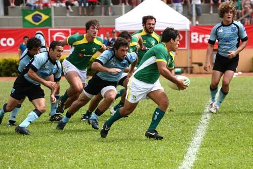 A seleção brasileira masculina de rugby encerrou a participação no Torneio Cross-Border Norte da melhor maneira possível / Foto: Sylvia Diez
