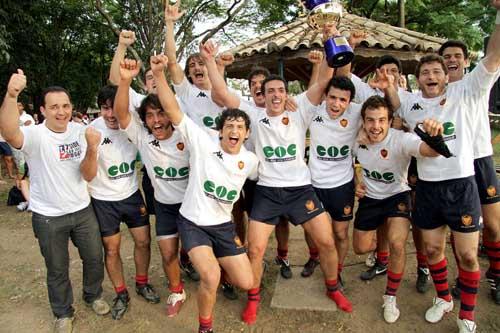 O Circuito Brasileiro de Rugby Sevens 2010/2011 definiu os campeões neste domingo, no Paraná Esportes, em Curitiba (PR). São José no Masculino, UniBrasil/Curitiba, no Juvenil Masculino e SPAC no Feminino, venceram a 4ª etapa e garantiram o título geral da competição / Foto: Rafael Silva