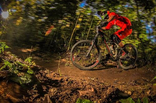 Em São Fidélis (RJ), Lucas Sírio foi o melhor ciclista da categoria júnior no brasileiro de Maratona MTB / Foto: Rodrigo Philipps/Starminas