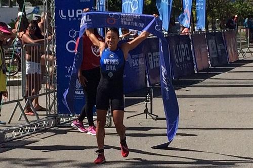 Mar mexido obrigou a mudança para duathlon - corrida/ciclismo/ corrida -, mas não tirou a emoção e qualidade técnica da disputa / Foto: MBraga Comunicação