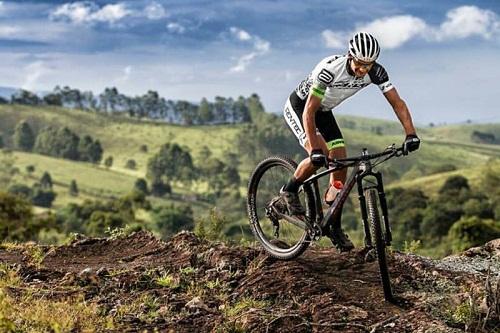 Vitória de Ricardo Pscheidt no Desafio Blumenau de MTB e o pódio de Armando Camargo e Gideoni Monteiro no Estadual de Ciclismo do Rio de Janeiro também são destaques do fim de semana / Foto: Pedro Cury/pedrocury.com