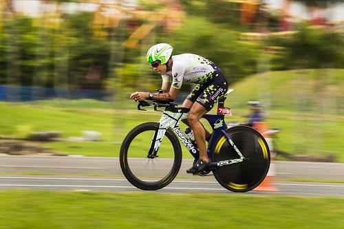 Alguns dos principais nomes do triathlon nacional, como Santiago Ascenço (foto) estão confirmados para a prova desse fim de semana no Parque Eco-Esportivo Dahma, no interior de São Paulo / Fotos: Rivo Bihel