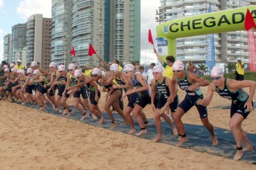 Largada da elite feminina de 2014 / Foto: Pauta Livre