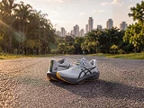 ASICS lança coleção em homenagem às vitórias de Ayrton Senna em Interlagos