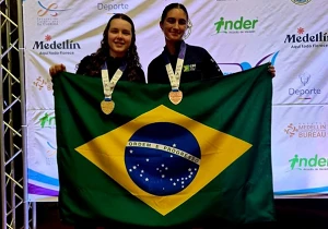 Anne Driesen conquista ouro e Brasil soma quatro medalhas na espada pré-cadete