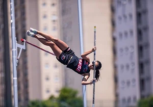 Lorena Harada conquista ouro no Brasileiro Sub-16 de Atletismo