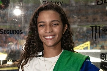 Rayssa Leal lidera Brasil na Nations Cup do SLS Super Crown 2026