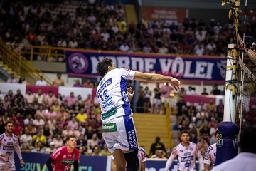 Vôlei Renata estreia na Superliga com vitória sobre Norde Vôlei