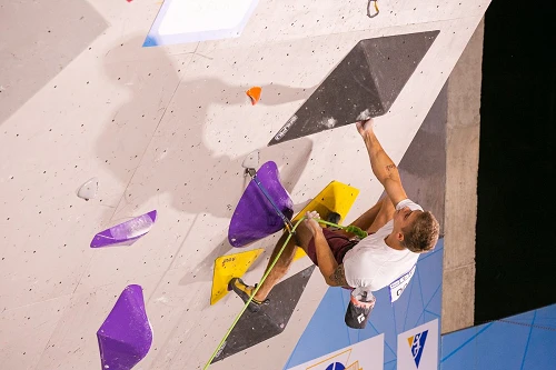 Campeonato Brasileiro de Escalada 2026 chega a Curitiba