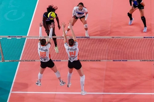 Bauru e Osasco vencem e se aproximam da final do Paulista de Vôlei