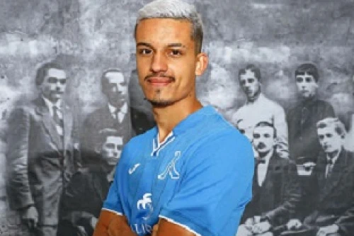 Centroavante de 21 anos é o novo reforço  / Foto: Divulgação Levski