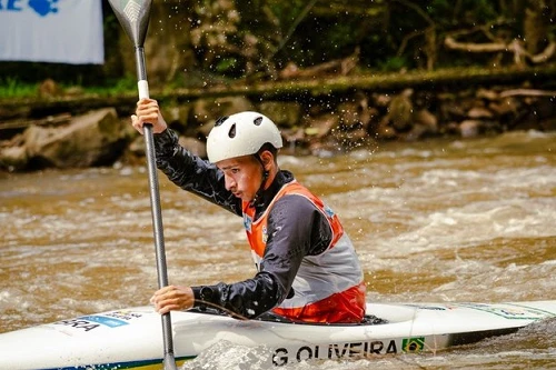 IMEL é campeão geral no Brasileiro e Sul-Americano de Canoagem em Três Coroas