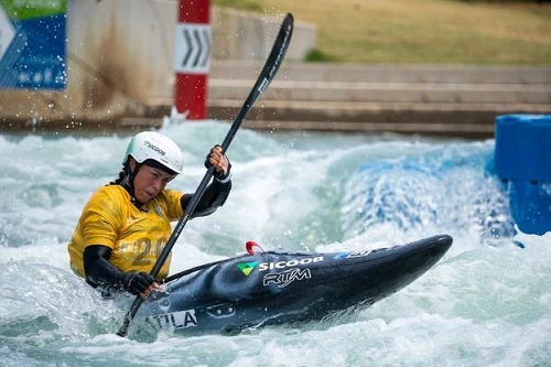 Ana Sátila compete na Hangzhou Super Cup com novo formato de Canoagem Slalom