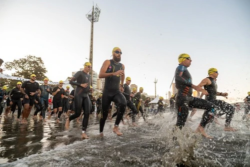 Santos sedia a 3ª etapa do Troféu Brasil de Triathlon