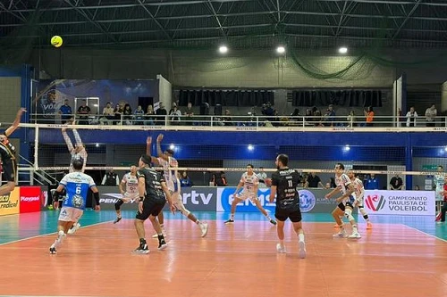 Vôlei Mania Itaquá é superado pelo Vôlei Renata na semifinal do Paulista