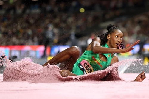 Saly Sarr conquista título no salto triplo do Ultimate Championship