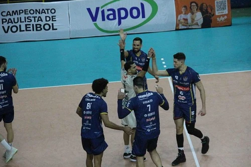 Disputa acirrada no Paulista Masculino de Vôlei