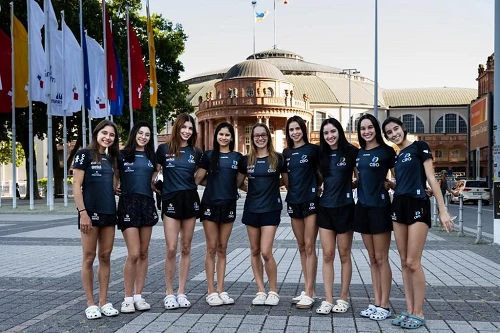 Barbara Domingos avança à final do individual geral no Mundial