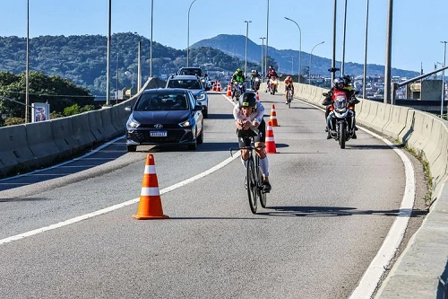 Nubank Ultravioleta IRONMAN 70.3 Florianópolis terá operação especial de trânsito