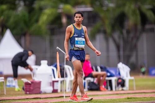 Benjamin Oliveira e Luan Robert conquistam ouro e prata no salto triplo do Sul-Americano Sub-23